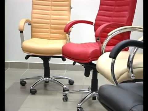 Video: Жыгач термелүүчү кресло (42 сүрөт): прованс жана антик стилиндеги катуу жыгач, оюу жана заманбап стильде, башка моделдер