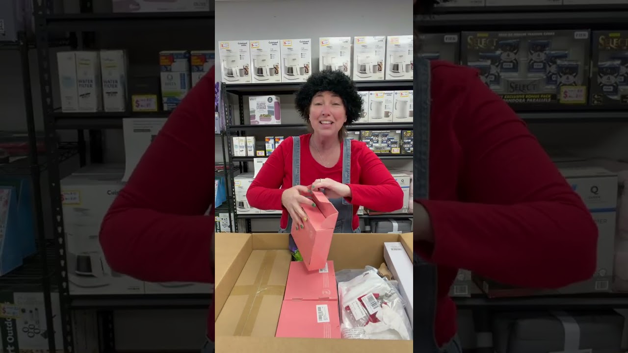 2.18.26 Unboxing an Amazon Mystery Box w over $712 in products.