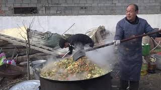 河南山区婚宴第一天汤面条，第二天大鱼大肉大锅菜低调奢华美的很