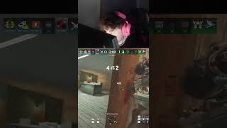 How A Pro Plays Solid Snake