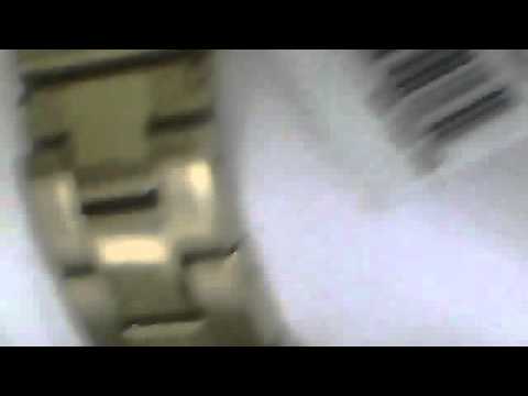 شريت ساعه من دكني ولونها ذهبي خخخخخخخخخخخخخخخخ سعرها 720 قبل الخصم وانا شريتها 650 