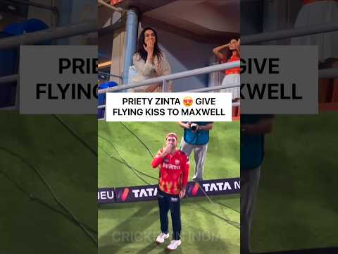 Priety Zinta Give Flying Kiss To Glenn Maxwell After Win Glennmaxwell Prietyzinta Msdhoni