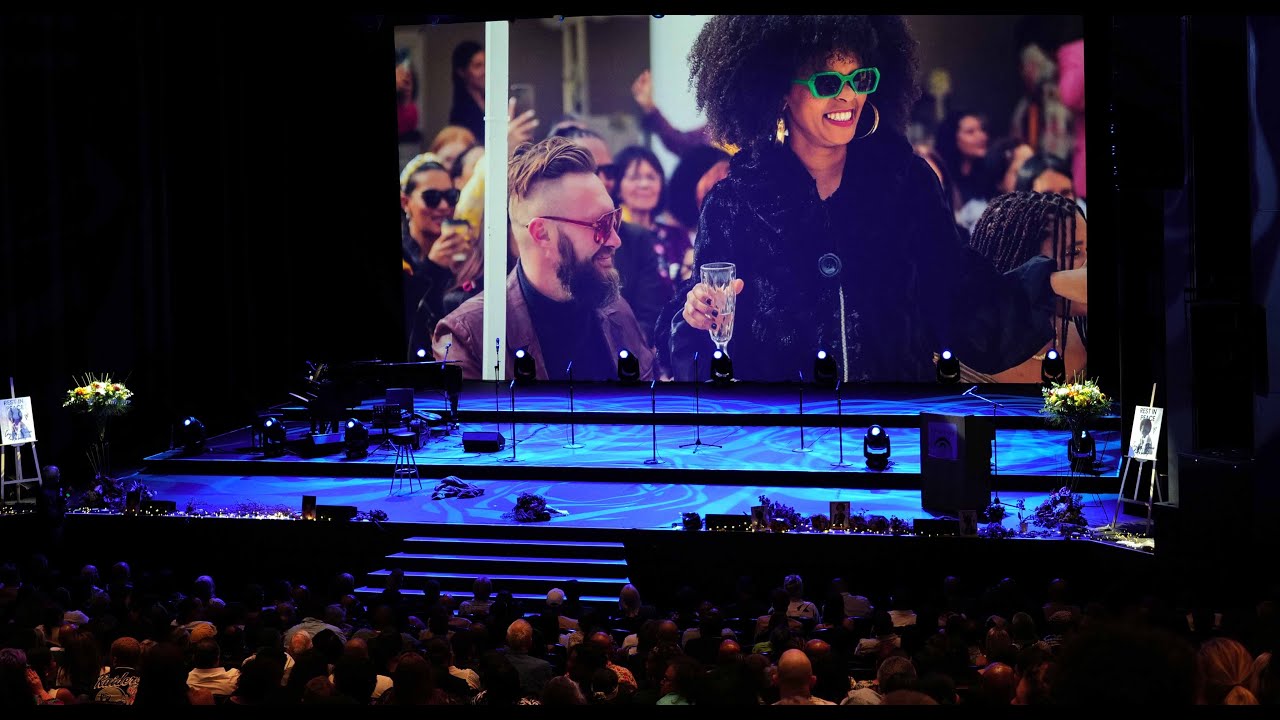 Memorial Service of Crystal Donna Roberts