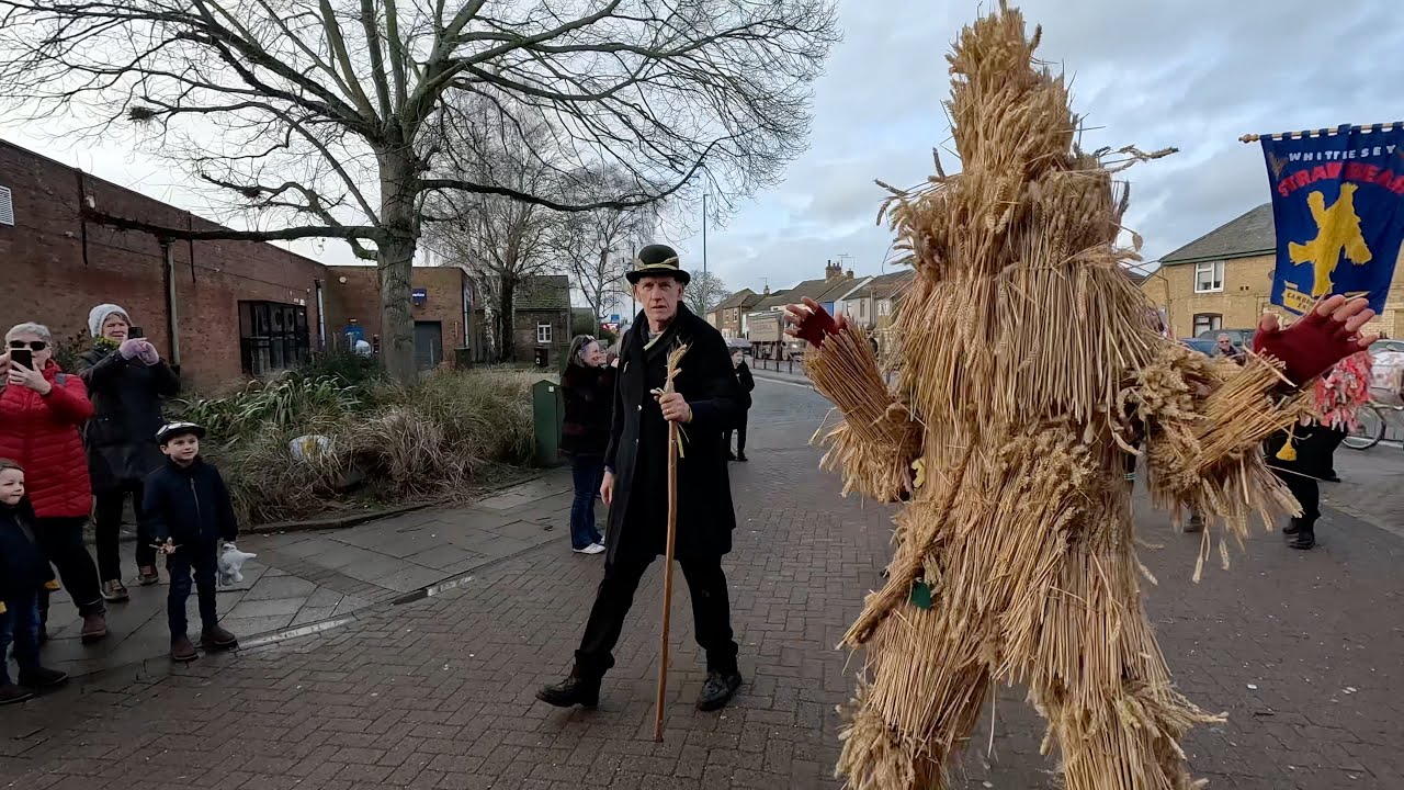 2026 Procession New Crown to Market Place 4K