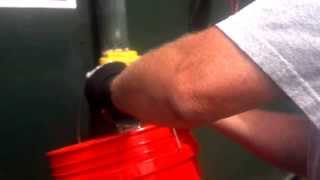 how a flapper valve  works