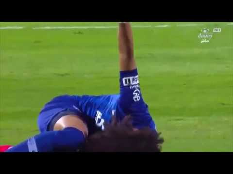 الهلال و الشباب اصابة عموري بالرباط الصليبي 