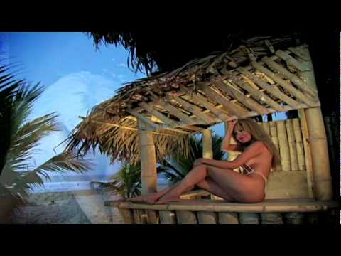 Sharon La Hechicera - Sentada en un Bar (Video Oficial)