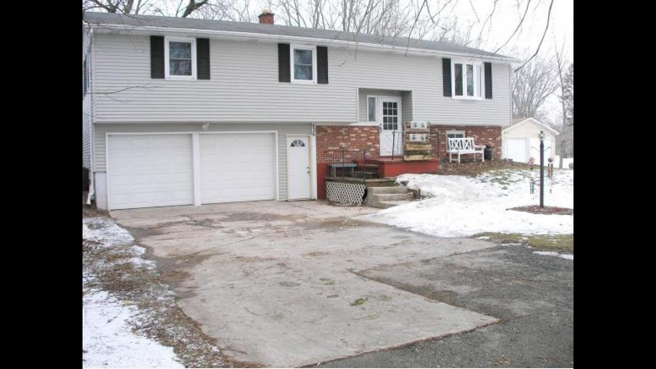 Homes for sale 826 DAUPHIN ST, Allouez, Village of, WI 543012018