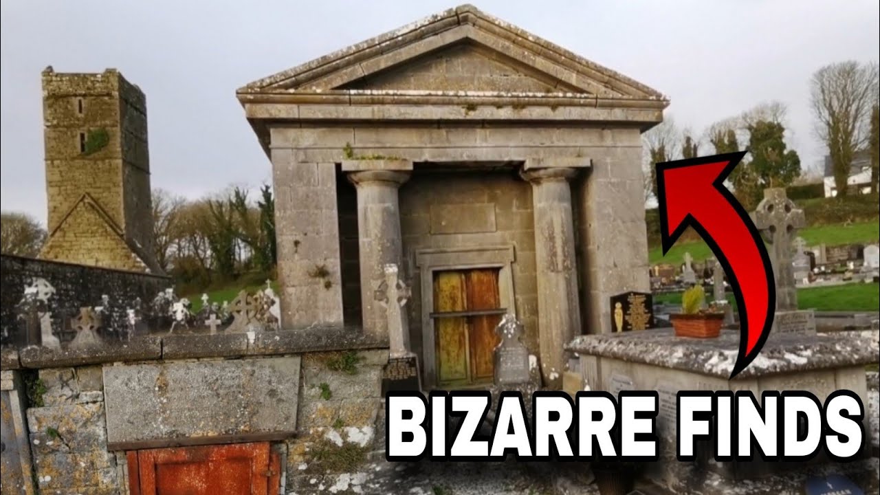 Inside Look Of Huge Mausoleum With BLOODY Cloths 😱