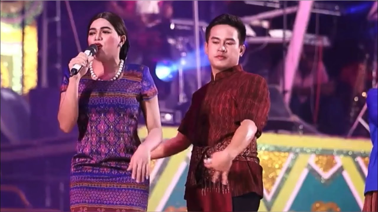 หย่าวชมดาว-ดวงดอกไม้นี่หนา // หมอชิต2  (ซานเล้าบันเทิงศิลป์)