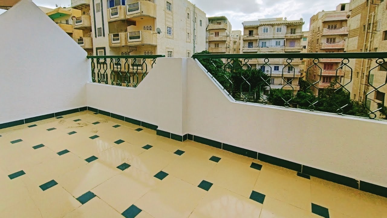 للبيع شقه رائعه 2024 مساحه 70 متر في موقع مميز جدا بجوار نادي ميرا وكل الخدمات داخل القريه