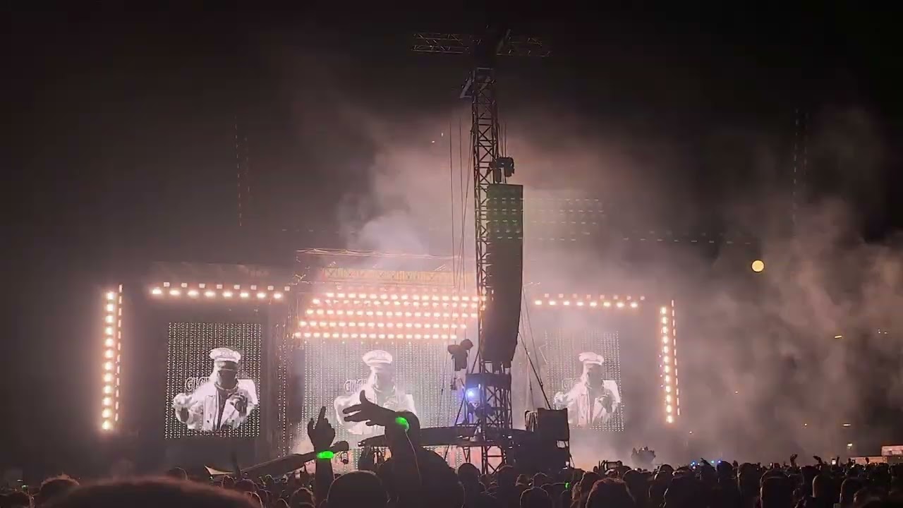 Noise Maker Theme + Bla Bla Bla - Gigi D'Agostino Live @ Rho Fiera 21/06/2024