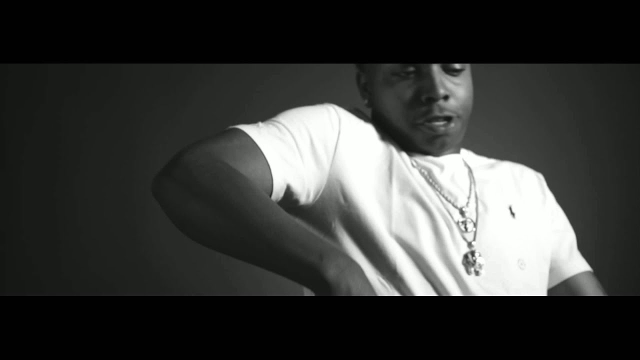 Guarda HillGang- No Hook 3 (Official Music Video) su YouTube Guarda HillGang- No Hook 3 (Official Music Video) su YouTube