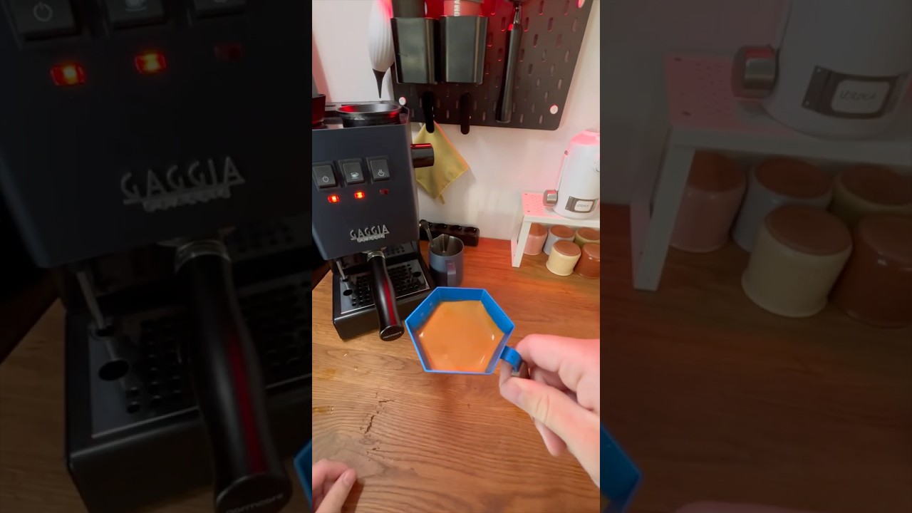 Ver Gaggia Classic Pro E24 workflow (INSANE CREMA) no YouTube Ver Gaggia Classic Pro E24 workflow (INSANE CREMA) no YouTube