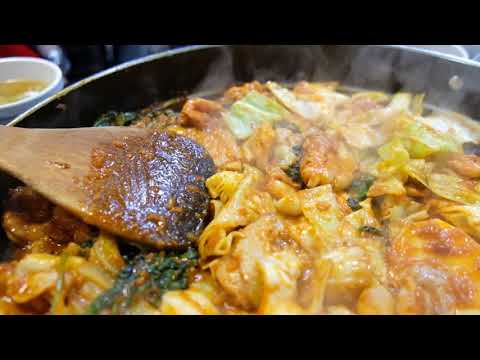 Capa de 오근내 닭갈비에서 김섭섭