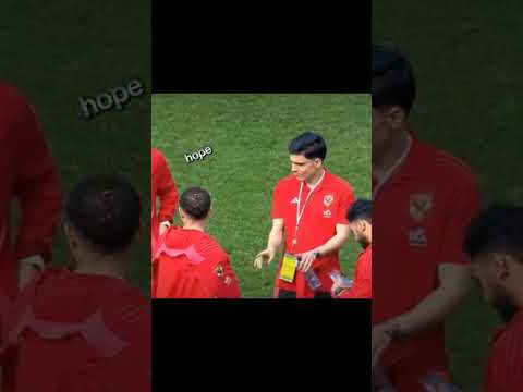 فيديو الاهلي مات عادل مع صن داونز لعيبه الاهلي😂🤣