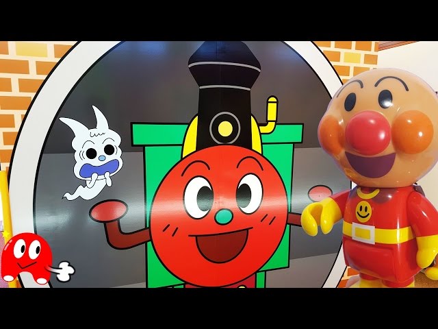 Anpanman Museum sl man Shokupan man Kin-chan popular character