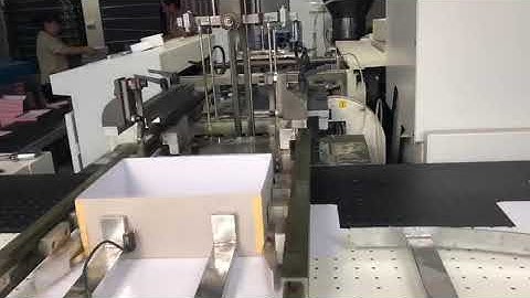 SHOE BOX MAKING MACHINE WITH CORNER PASTING ZK-660F