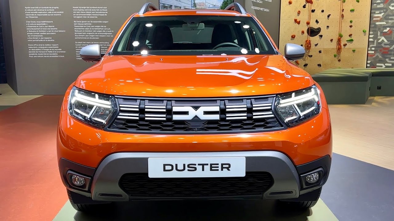 NEW DACIA DUSTER 2023 - FIRST LOOK & visual REVIEW (Orange Arizona) 