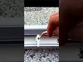 초간단 이중 칫솔로 창틀 찌든 때 완벽하게 밀어버리기 #worker #process #amazing #smart #cool