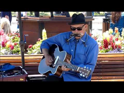 Dave Earl plays "San Francisco Bay Blues" at Pier 39