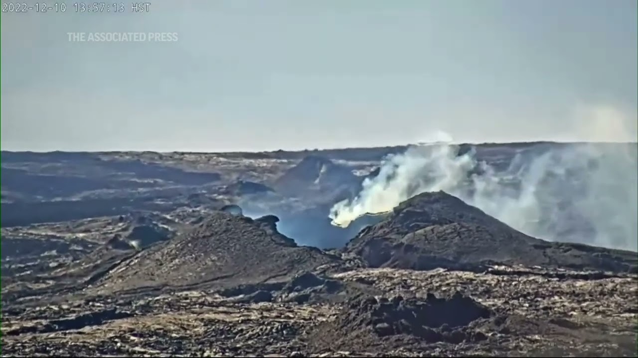 Scientists: Hawaii volcanic eruption continues to ease