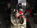 ゆとり世代の甘いキックでは昭和のバイクのエンジンはかからん