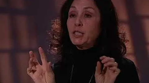 Interview with Elizabeth Rhodes on Dressed to kill...