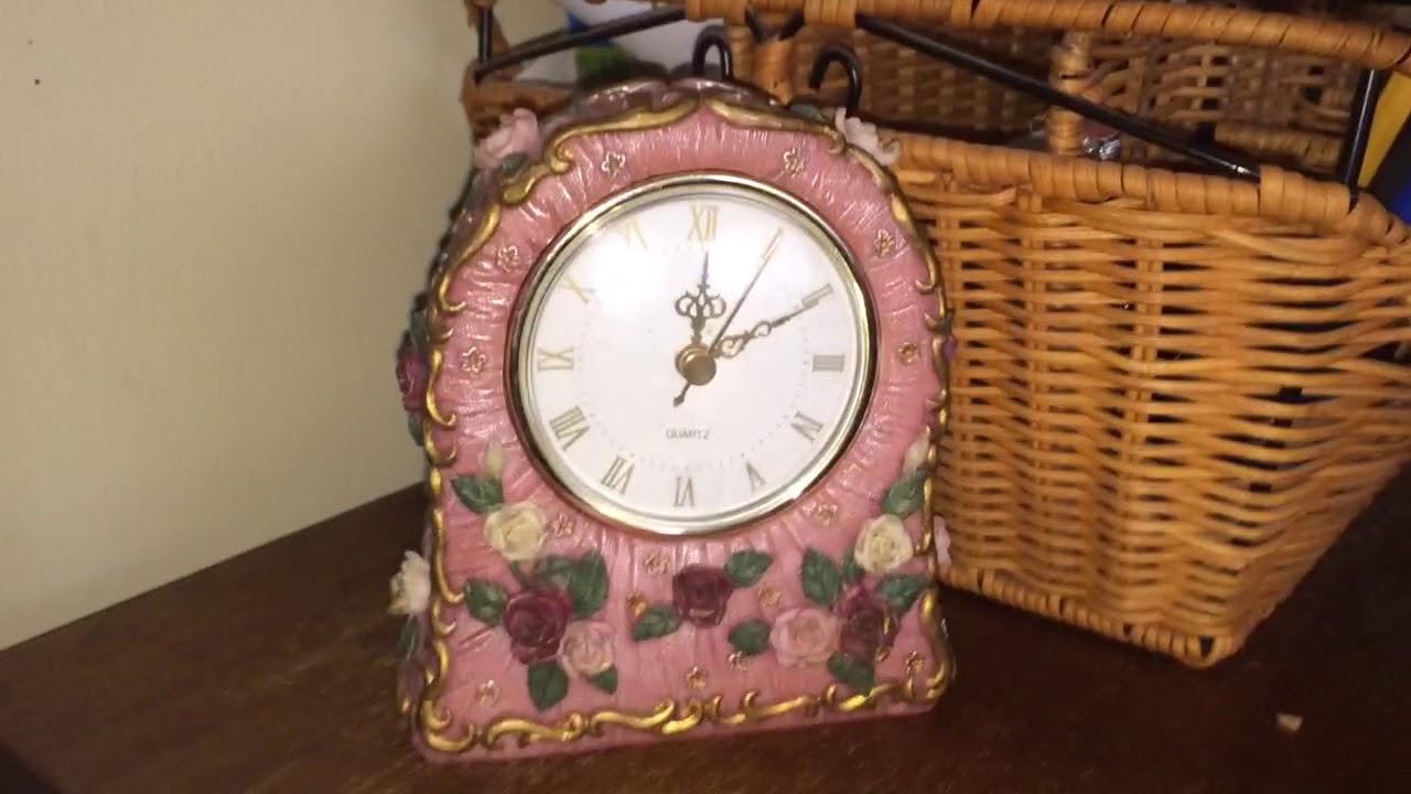Gager VintageLooking Quartz Clock with Roses YouTube
