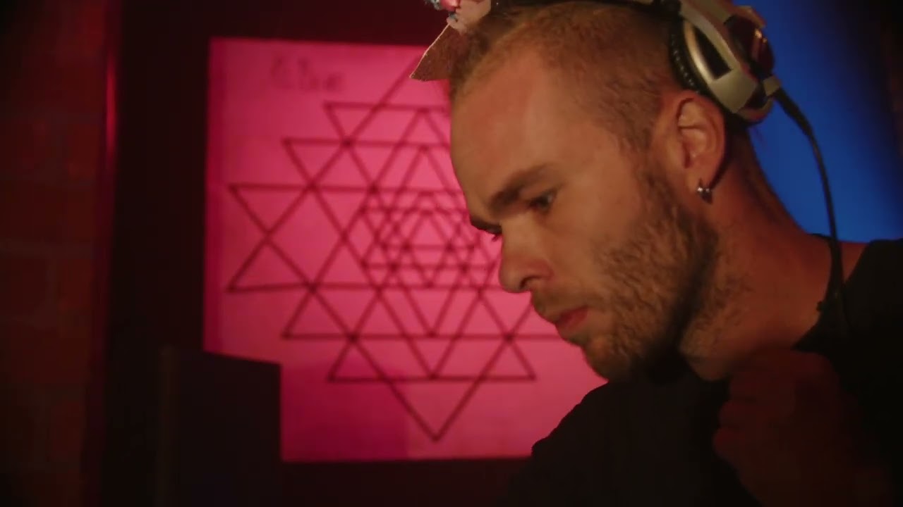 Timeless Eternity: Twisted Frequencies