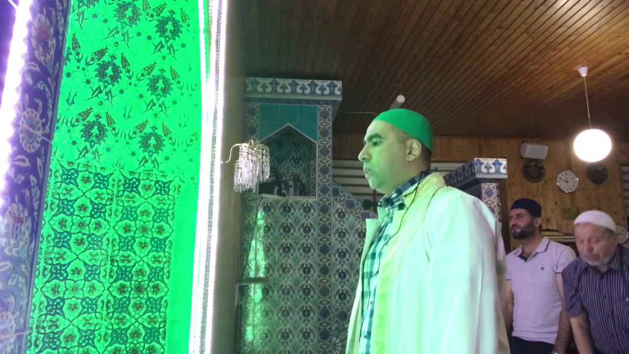 Иша намаз видео. Shuraim 1410 Isha salah in Riyadh.