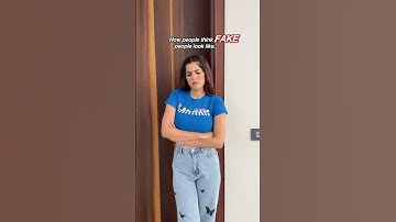 The  urge to TAG them 🤓 #fakepeople #gossip #relatableshorts #funnyshorts #gossipqueen #comedy