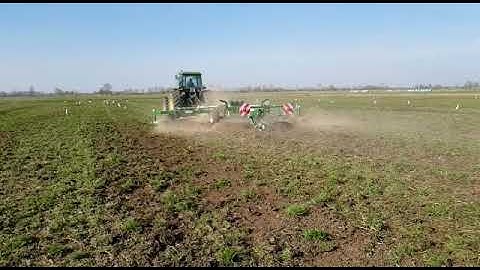 Soil Levelling and Shallow Seedbed Preparation with the Kelly Model 2006
