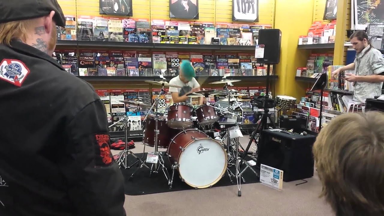 Leigh Leavitt Guitar Center DrumOff Performance (9/30/2014) YouTube