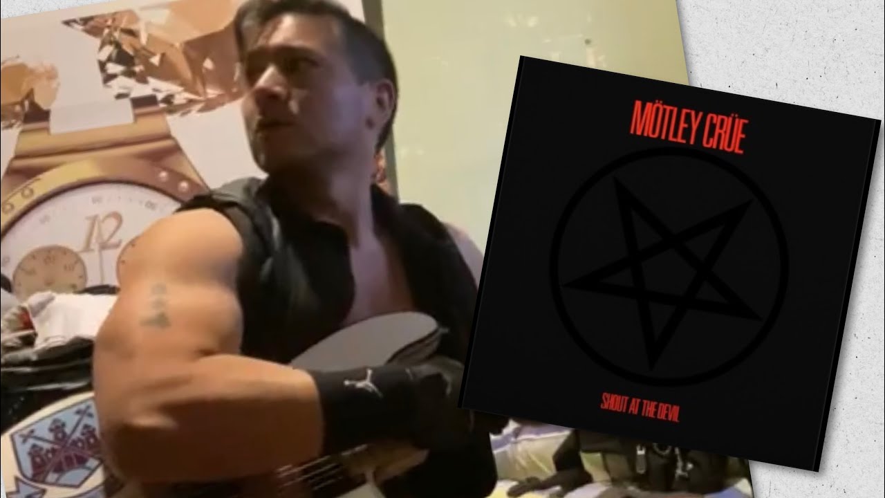 MOTLEY CRUE Bastard ( live) ( bass cover by MACHING HEAD) YouTube