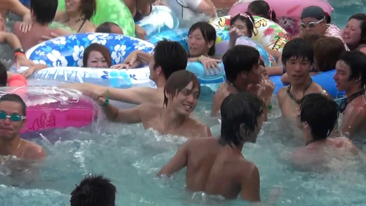東京サマーランド 波のプール