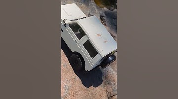 WPL C74 SUZUKI JIMNY & INJORA ROCK JEEP strolling through the rocks #wplrctruck #injora #rccrawling