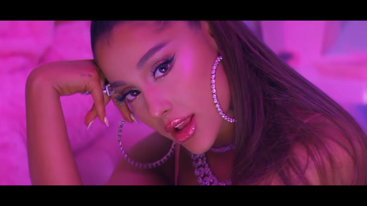 Ariana Grande - 7 Rings ft. Nicki Minaj, Cardi B (remix) - YouTube