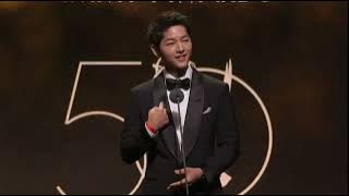 Song Joong Ki delivered English speech at 2022 International Emmy Award