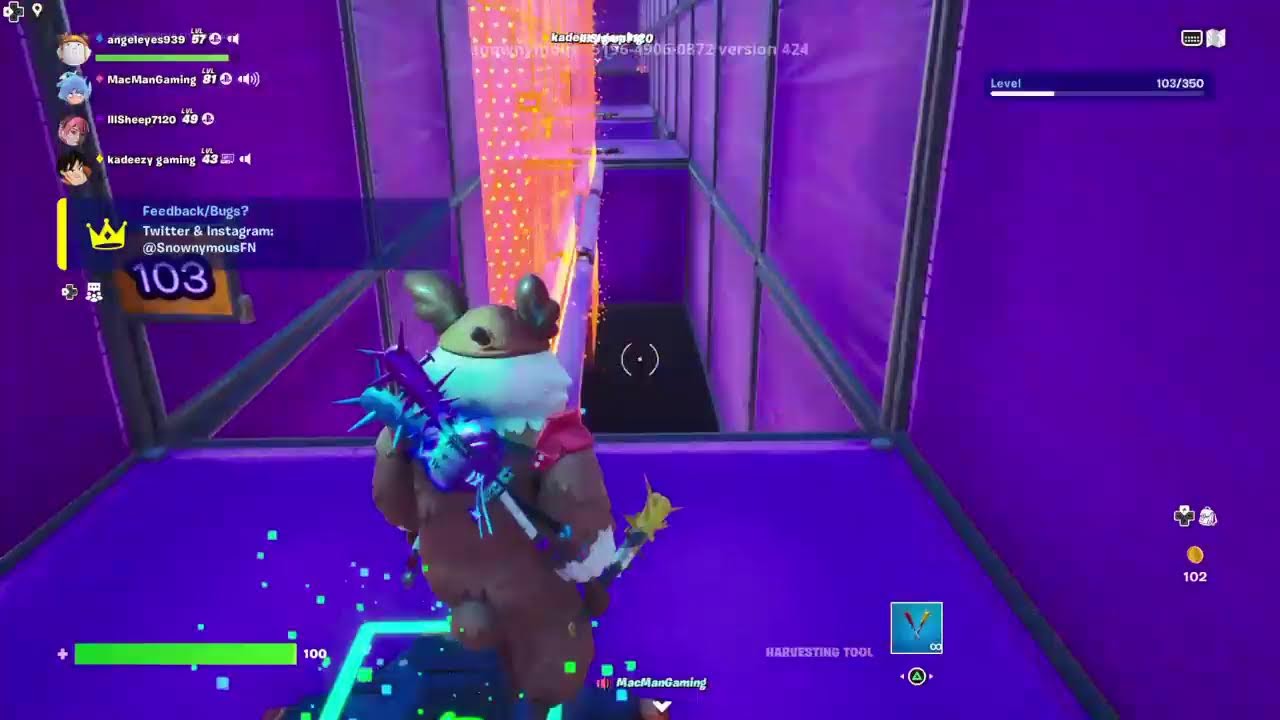 Playing 350 deathrun  with friends