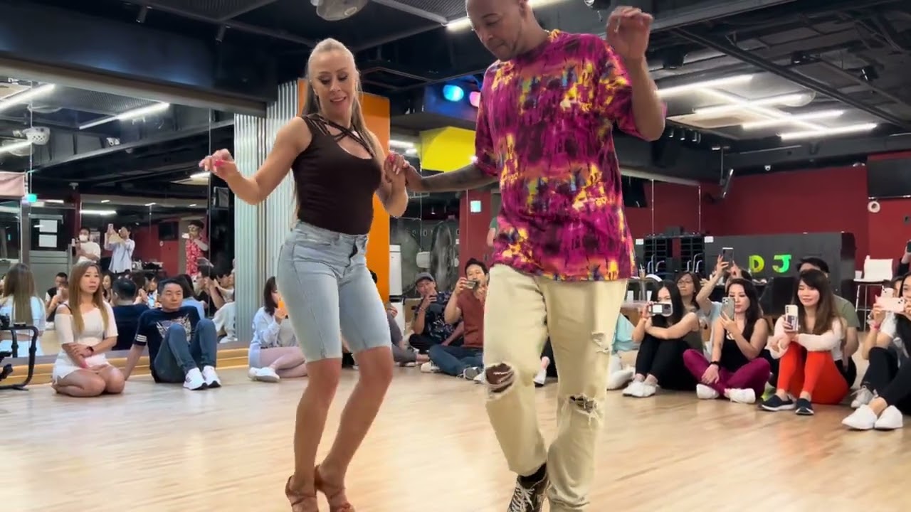 230723 Gaby y Estefy Workshop in Seoul Bachata Festival Day 3 / Yo Soy Un Macho
