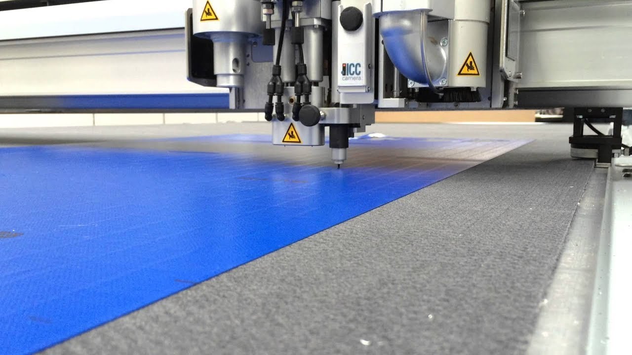 Cutting PVC Fabric on Zund G3 Digital Cutting System