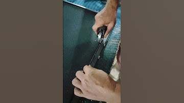 Extremely narrow exterior window with inward-opening screen #screen