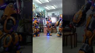 3 Dancing Bumbleebee Transformers