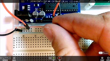 12讀光敏電阻的類比數值 接零件