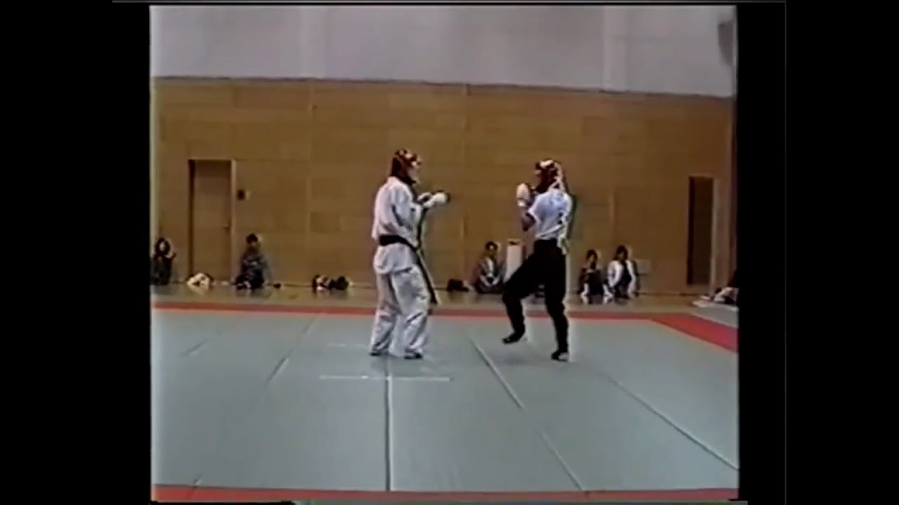 Probably The Best Bajiquan I've Ever Seen - When Kungfu Does Awesome 