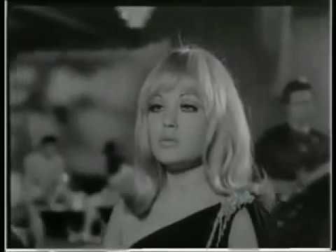 Gönül Akkor - Bir Daha Âşık Olmayacağım (Yuvamı Yıkamazsın Filminden  - 1969)