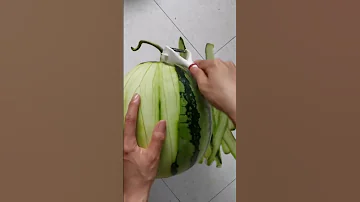 طريقة تقشير الخضار 