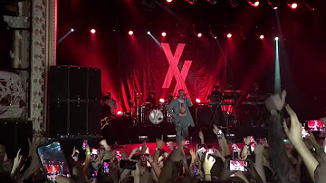 Machine Gun Kelly - Live Dublin ENTRANCE - FIRST SONG - THE GUNNER (The27Tour Opening 21/09/2017)