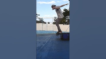 Totti Thiago nollie 180 backside 50/50  #skateboarding #shorts #youtubeshorts